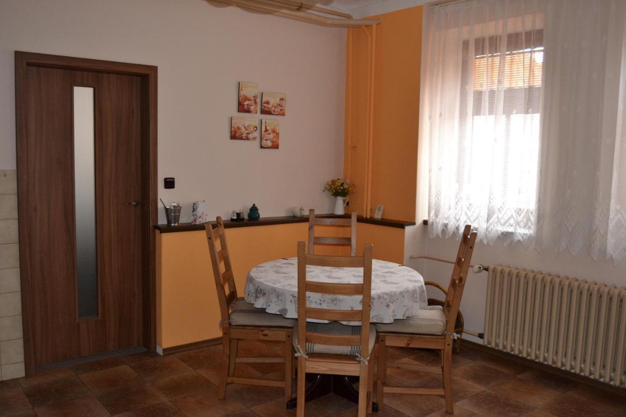 Pension Betty Tábor Exterior foto