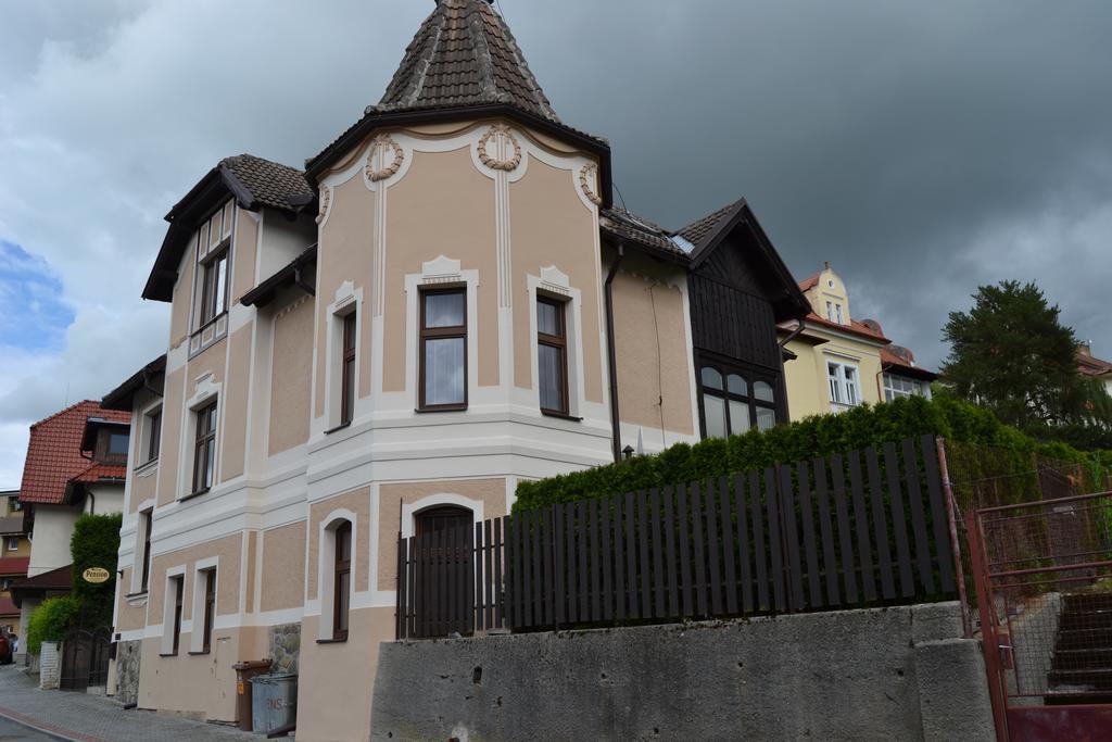 Pension Betty Tábor Exterior foto